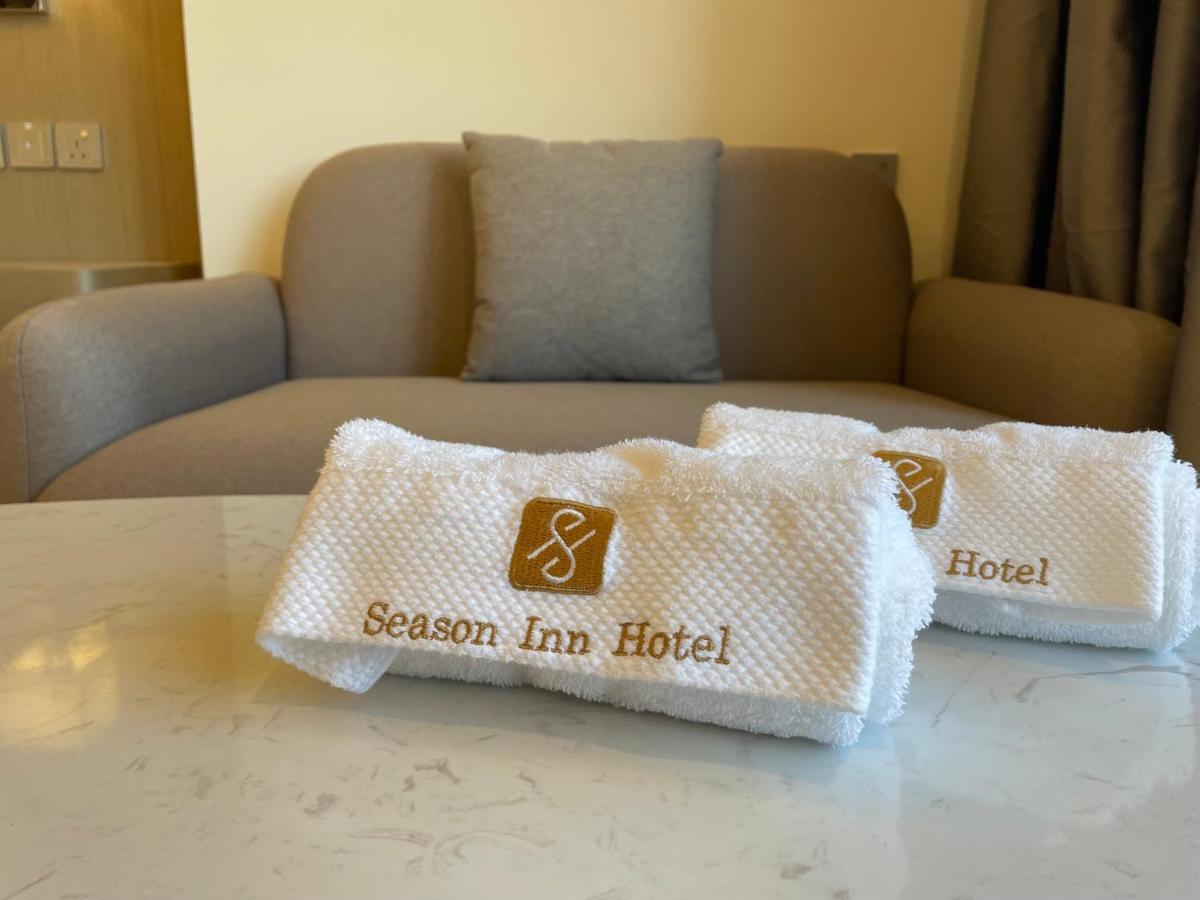 Season Inn Hotel_Al Hail Сиб Экстерьер фото