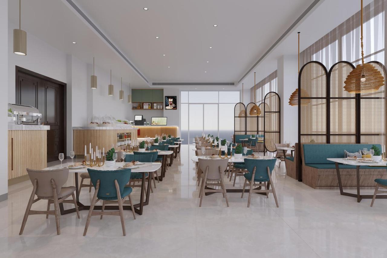Season Inn Hotel_Al Hail Сиб Экстерьер фото
